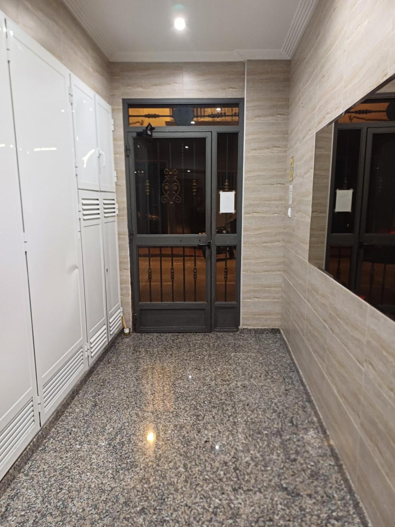 Apartamento Pepi Adults Only Santa Pola Quarto foto